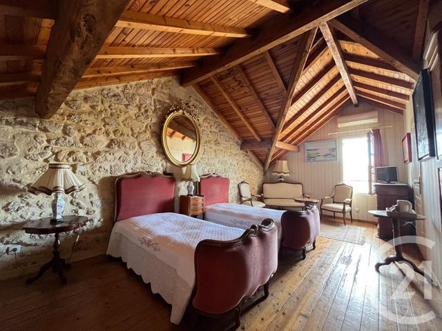 maison à vendre - 6 pièces - 241.0 m2 - ST QUENTIN DE BARON - 33 - AQUITAINE - Century 21 Nci Immobilier