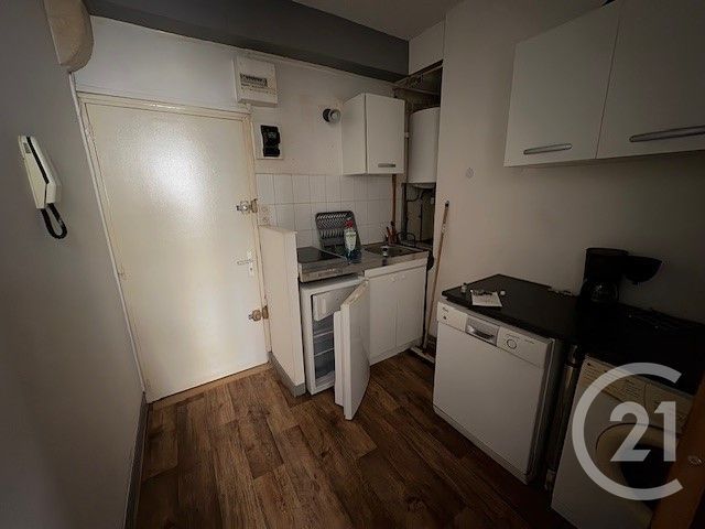 Appartement Studio à louer - 1 pièce - 21.0 m2 - BORDEAUX - 33 - AQUITAINE - Century 21 Nci Immobilier