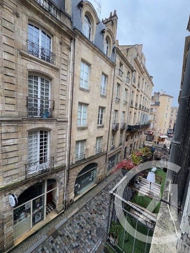 Appartement Studio à louer - 1 pièce - 21.0 m2 - BORDEAUX - 33 - AQUITAINE - Century 21 Nci Immobilier