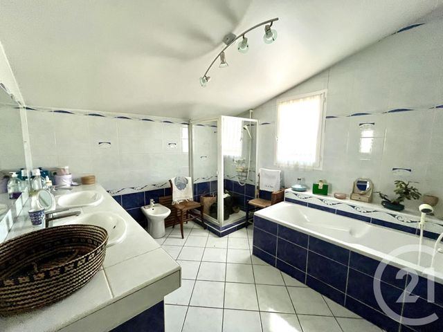 maison à vendre - 6 pièces - 180.0 m2 - ST CAPRAIS DE BORDEAUX - 33 - AQUITAINE - Century 21 Nci Immobilier