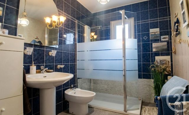 maison à vendre - 7 pièces - 142.0 m2 - FARGUES ST HILAIRE - 33 - AQUITAINE - Century 21 Nci Immobilier