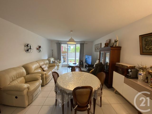 Afficher la photo en grand Appartement F3 à vendre - 3 pièces - 64.0 m2 - CREON - 33 - AQUITAINE - Century 21 Nci Immobilier