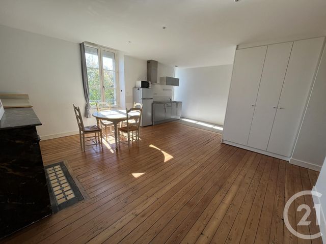 Appartement T2 à louer - 2 pièces - 47.73 m2 - FARGUES ST HILAIRE - 33 - AQUITAINE - Century 21 Nci Immobilier