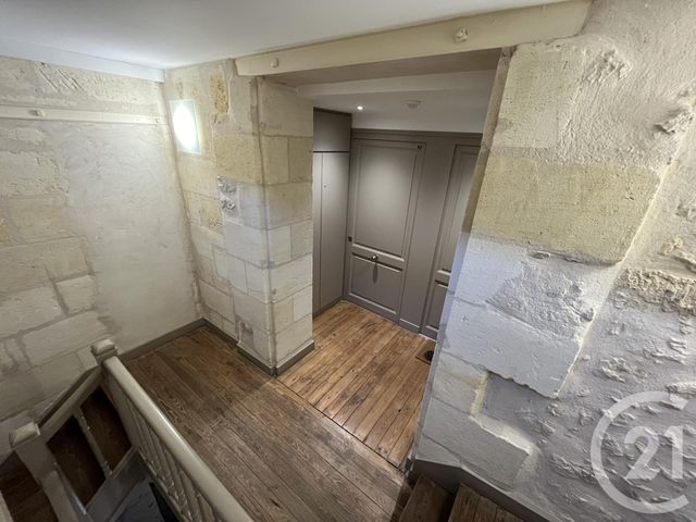 Appartement T2 à louer - 2 pièces - 47.73 m2 - FARGUES ST HILAIRE - 33 - AQUITAINE - Century 21 Nci Immobilier