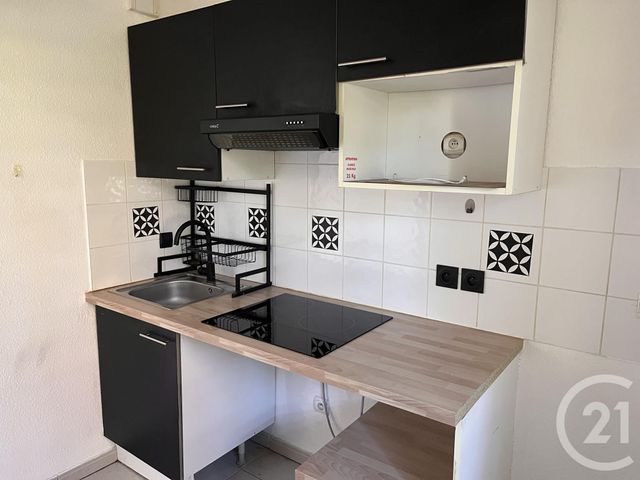 Appartement T2 à louer - 2 pièces - 41.15 m2 - ST QUENTIN DE BARON - 33 - AQUITAINE - Century 21 Nci Immobilier