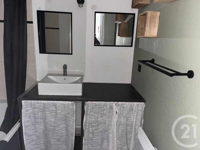 Appartement T2 à louer - 2 pièces - 41.15 m2 - ST QUENTIN DE BARON - 33 - AQUITAINE - Century 21 Nci Immobilier