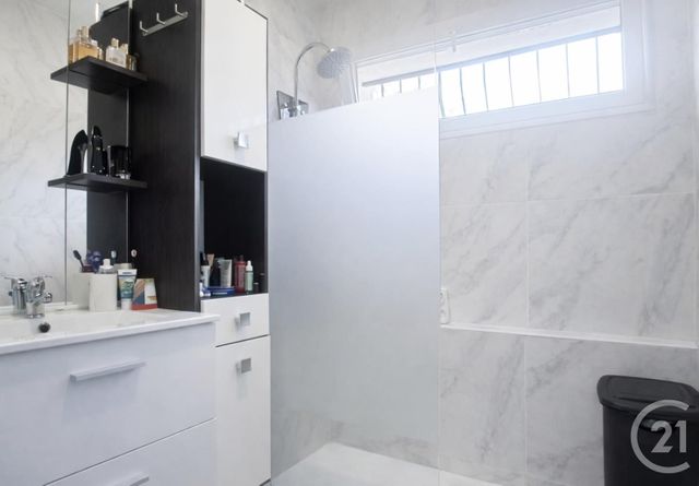 maison à vendre - 8 pièces - 107.71 m2 - BEYCHAC ET CAILLAU - 33 - AQUITAINE - Century 21 Nci Immobilier