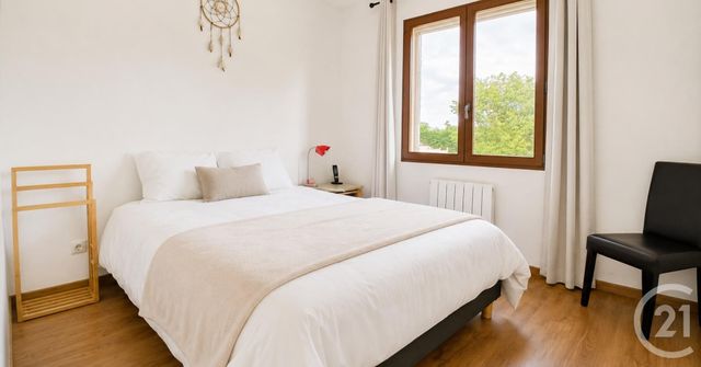 maison à vendre - 6 pièces - 98.0 m2 - BEYCHAC ET CAILLAU - 33 - AQUITAINE - Century 21 Nci Immobilier