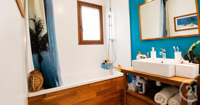 maison à vendre - 6 pièces - 98.0 m2 - BEYCHAC ET CAILLAU - 33 - AQUITAINE - Century 21 Nci Immobilier
