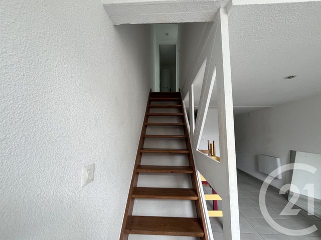 Appartement à louer - 2 pièces - 30.16 m2 - BORDEAUX - 33 - AQUITAINE - Century 21 Nci Immobilier