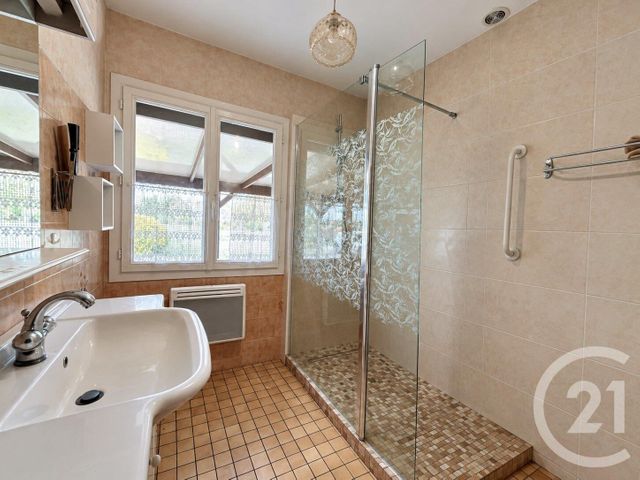 maison à vendre - 6 pièces - 125.0 m2 - FARGUES ST HILAIRE - 33 - AQUITAINE - Century 21 Nci Immobilier
