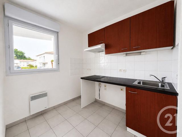 Appartement T2 à vendre - 2 pièces - 41.66 m2 - FARGUES ST HILAIRE - 33 - AQUITAINE - Century 21 Nci Immobilier