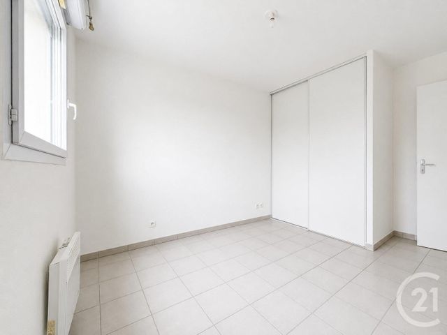 Appartement T2 à vendre - 2 pièces - 41.66 m2 - FARGUES ST HILAIRE - 33 - AQUITAINE - Century 21 Nci Immobilier