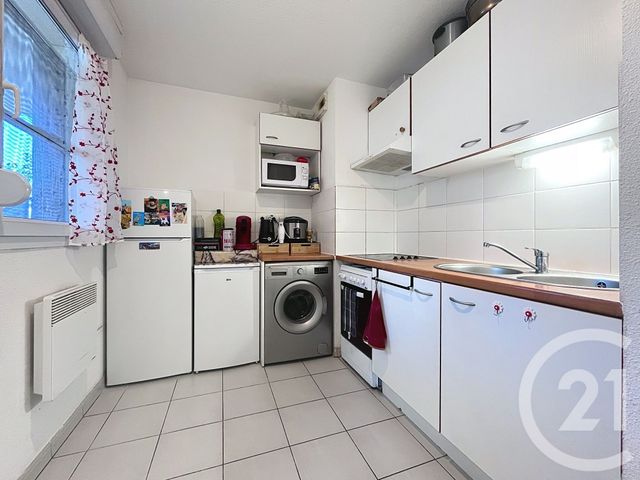 Appartement F3 à vendre - 3 pièces - 65.05 m2 - CASTILLON LA BATAILLE - 33 - AQUITAINE - Century 21 Nci Immobilier