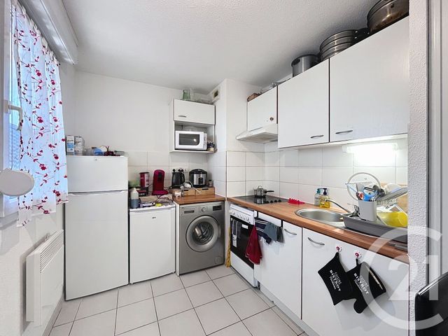 Appartement F3 à vendre - 3 pièces - 65.05 m2 - CASTILLON LA BATAILLE - 33 - AQUITAINE - Century 21 Nci Immobilier