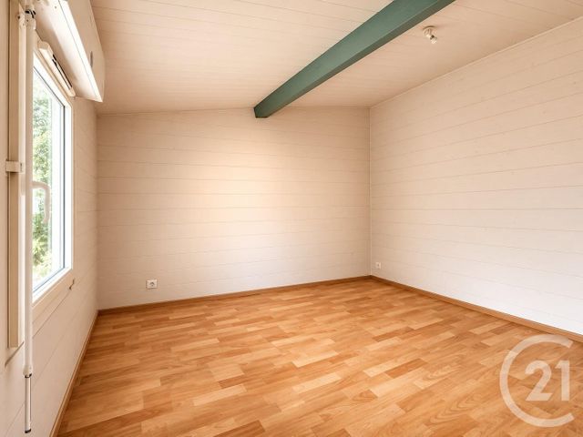 Appartement T3 à vendre - 3 pièces - 55.59 m2 - CREON - 33 - AQUITAINE - Century 21 Nci Immobilier