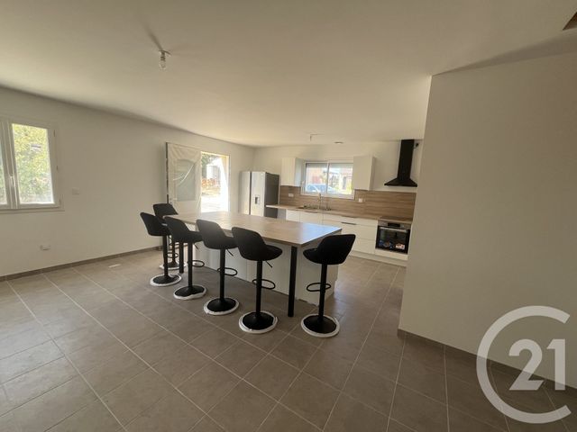 maison à louer - 4 pièces - 138.62 m2 - BEYCHAC ET CAILLAU - 33 - AQUITAINE - Century 21 Nci Immobilier