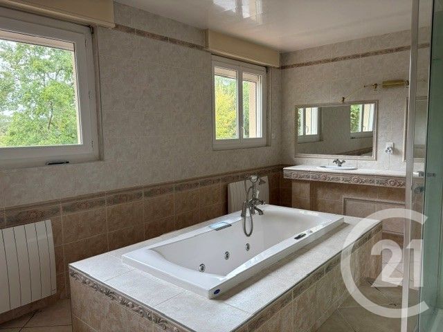maison à vendre - 6 pièces - 201.0 m2 - CENAC - 33 - AQUITAINE - Century 21 Nci Immobilier